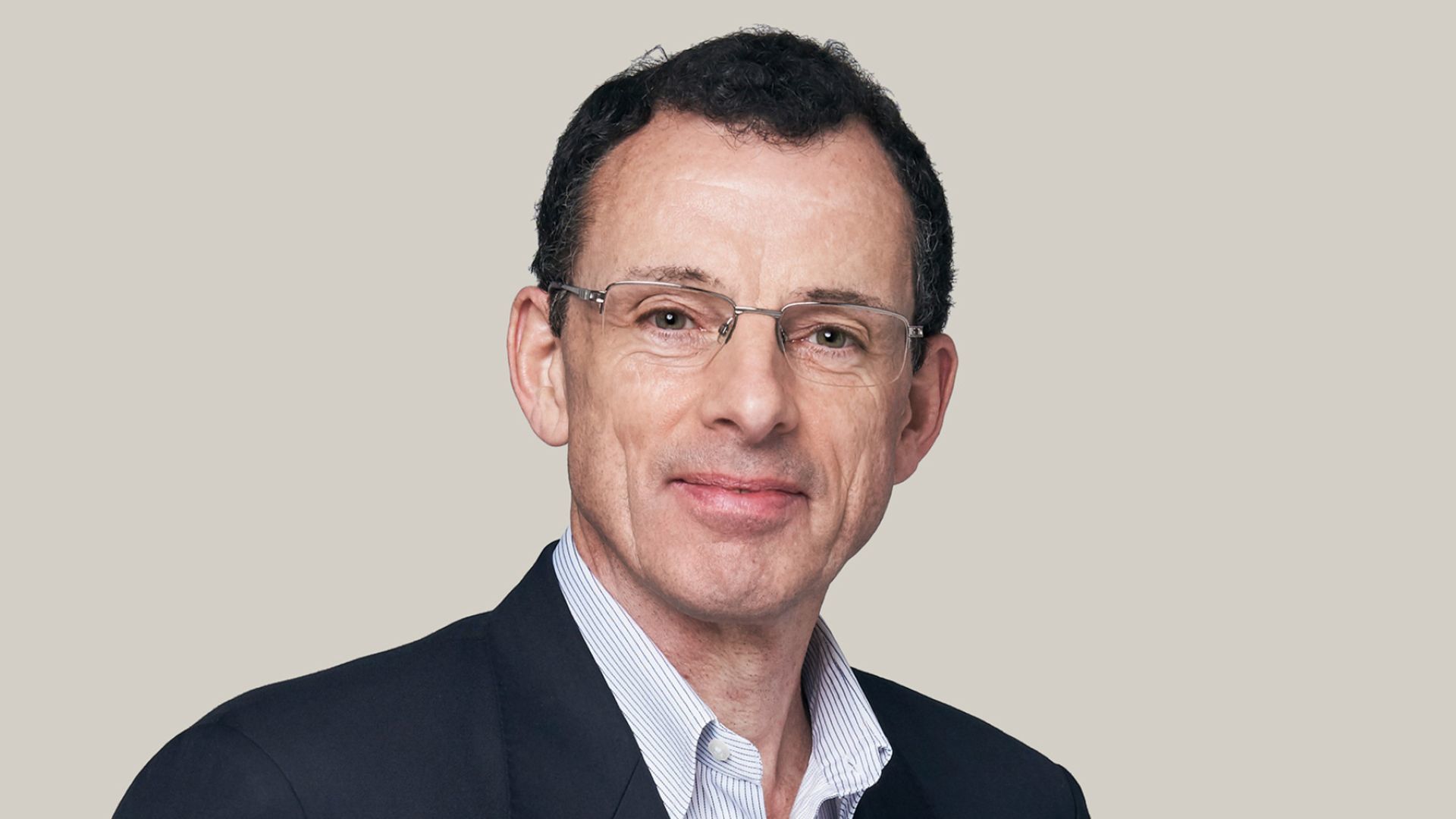 Adrian Hennah profile photo