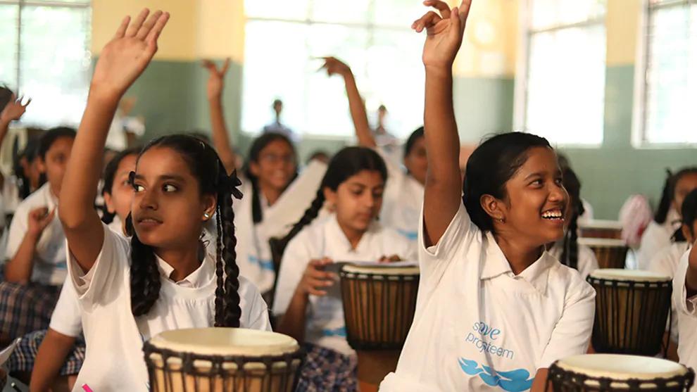 Girl's music classroom