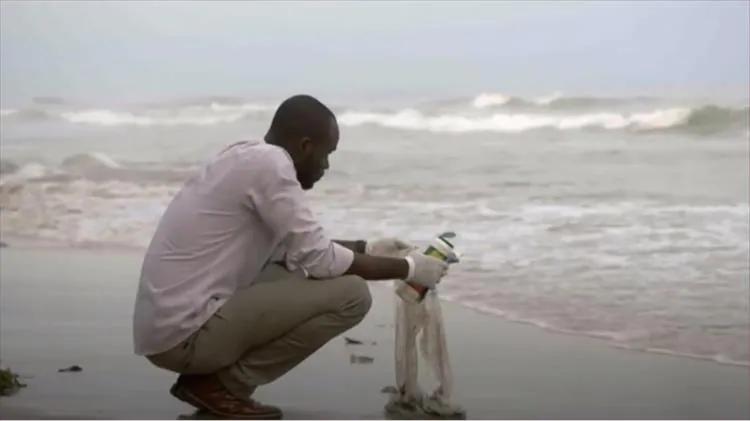 our actions to keep plastic packaging out of the environment