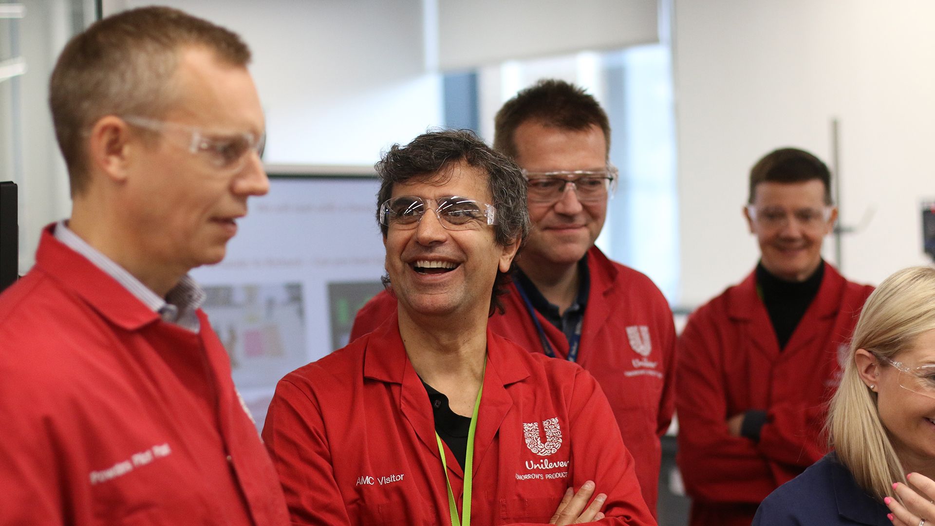Fernando Fernandez, President of Unilever’s Beauty & Wellbeing business, visiting a factory with colleagues.