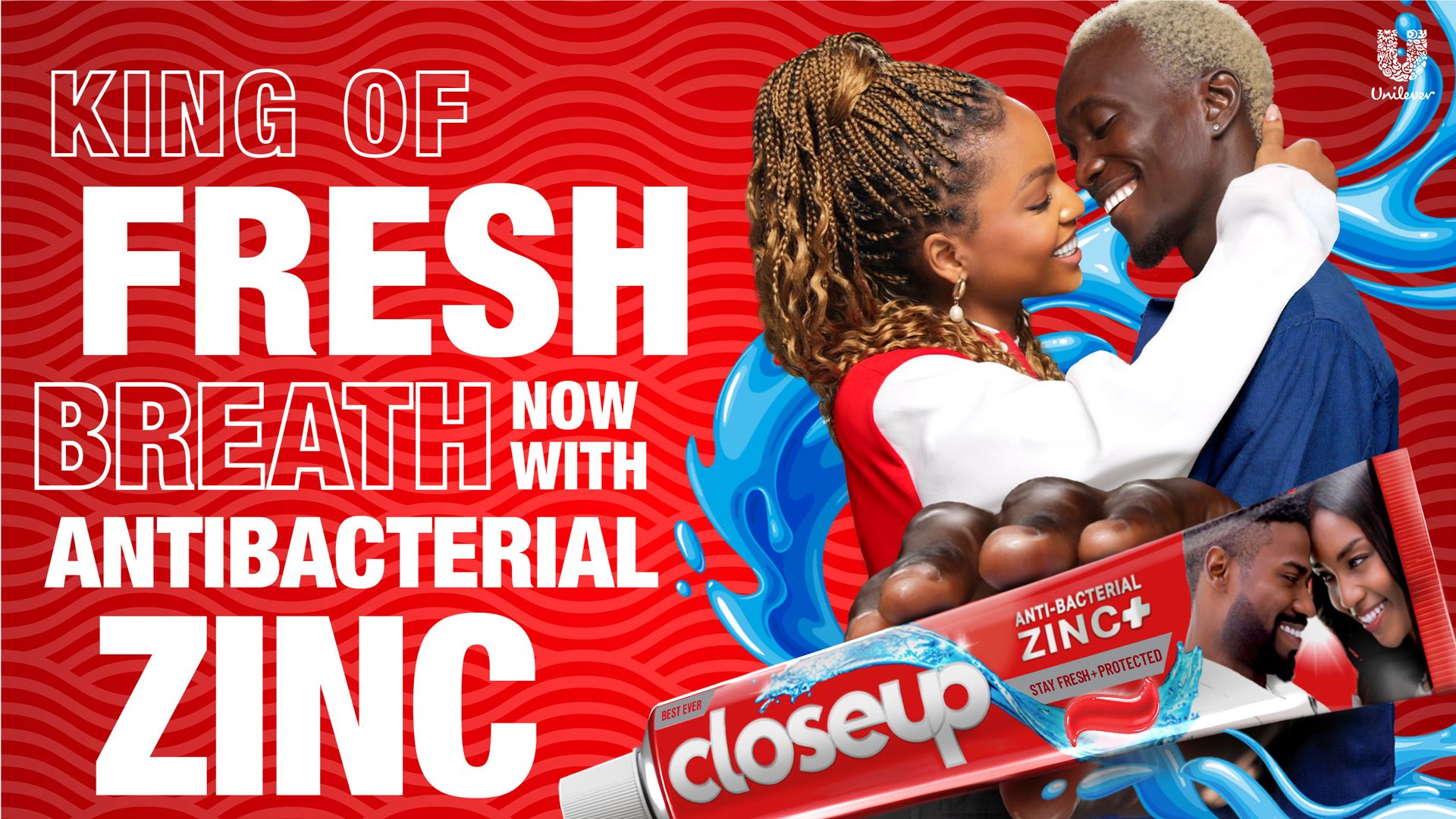 A couple embracing on the right-side of the image. In the foreground is a tube of Closeup Antibacterial Zinc toothpaste. The text on the left reads: “king of fresh breath now with antibacterial zinc”.